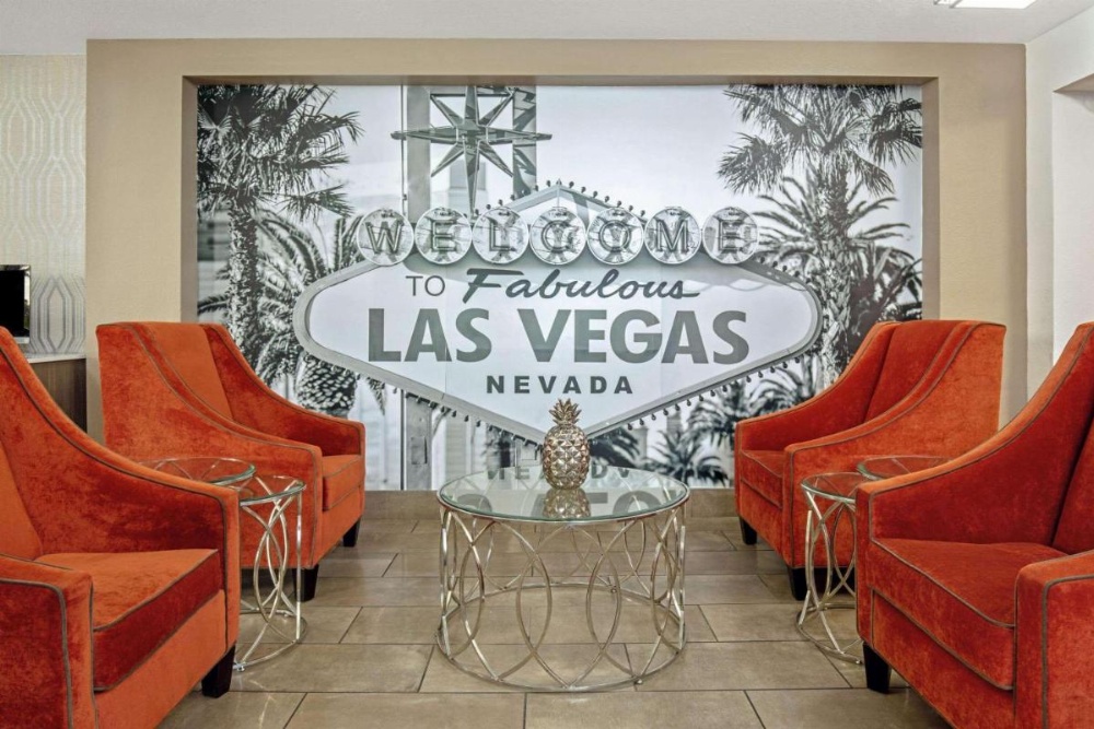 La Quinta Inn & Suites by Wyndham Las Vegas Red Rock / Summerlan Image 29