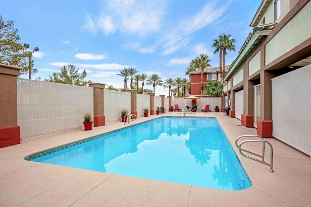 La Quinta Inn & Suites by Wyndham Las Vegas Red Rock / Summerlan Image 30
